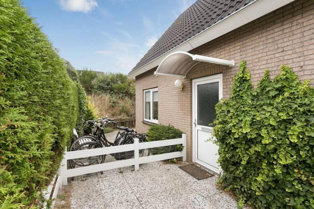 Huebsches Ferienhaus In Ouddorp - Fusslaeufig Zum Strand Und Zentrum 外观 照片